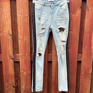 DNA Premium Wear Light Wash Distressed Men's Jeans with Black Side Stripe